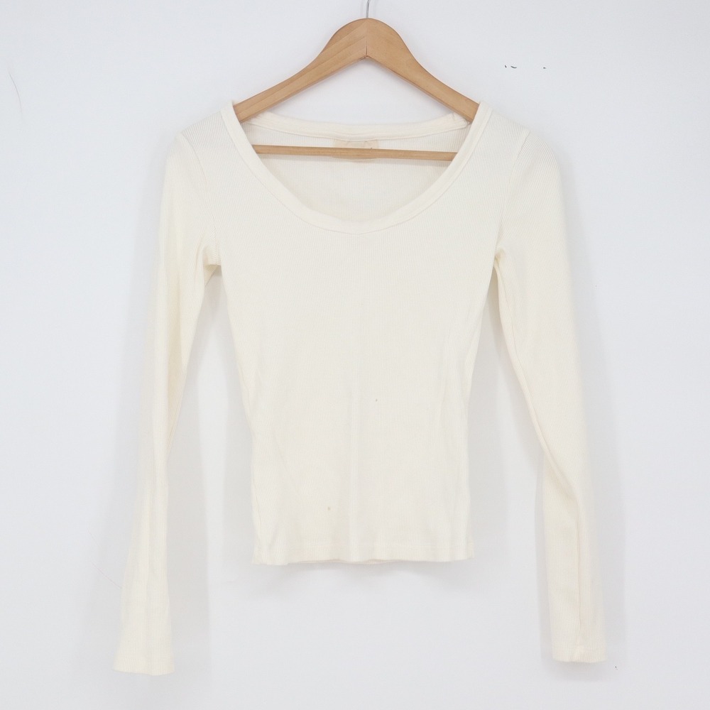 Universal Thread Top Womens XS Ribbed Cream Scoop Neck Long Sleeve Good